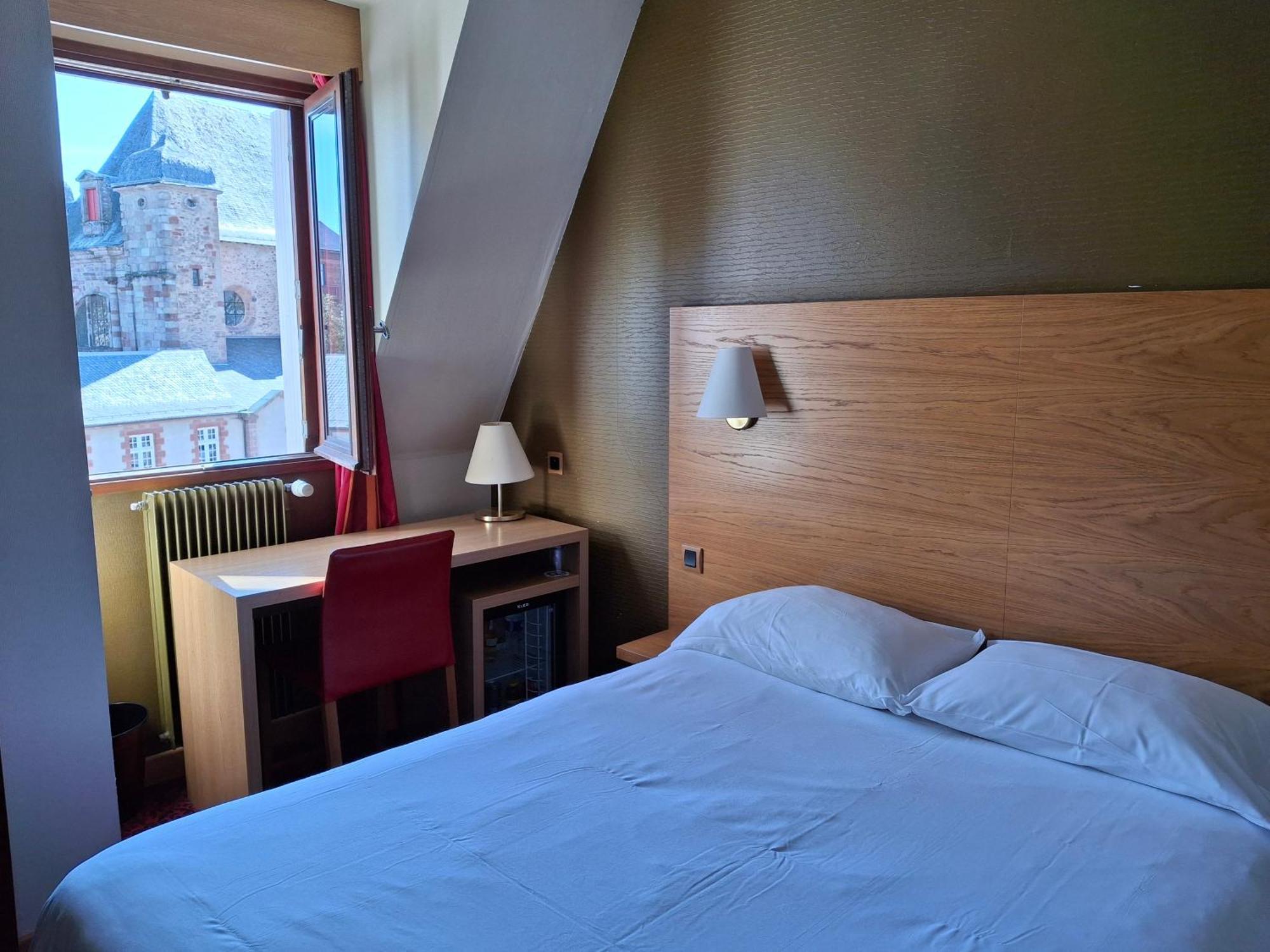 Hotel Tour Maje Rodez Exteriér fotografie