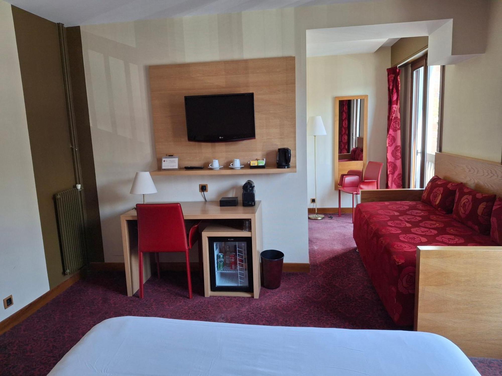 Hotel Tour Maje Rodez Exteriér fotografie