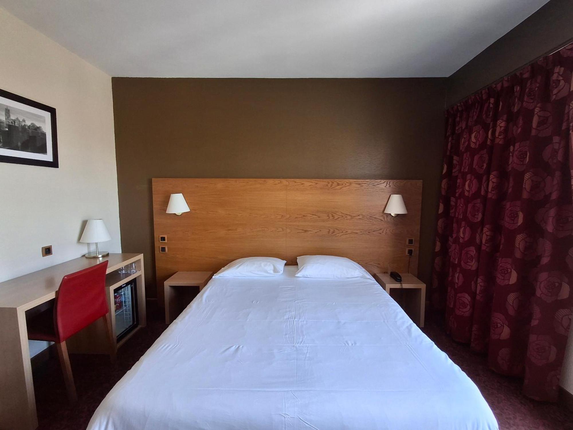 Hotel Tour Maje Rodez Exteriér fotografie